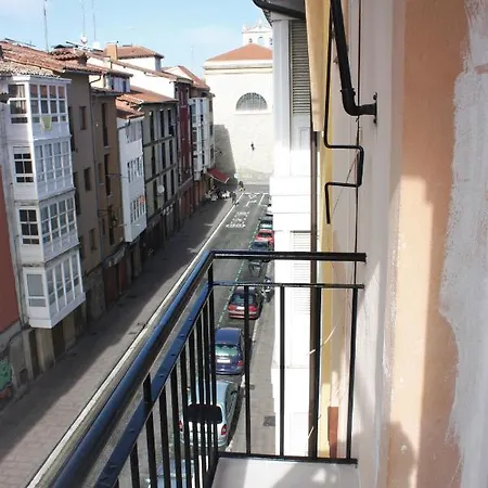Apartament Vive En La Almendra Medieval 22 *